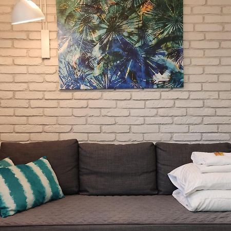 Be My Guest- Fontany Luxury Apartment Metro Wi-Fi Free Parking Zone 바르샤바 외부 사진