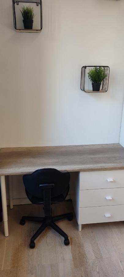 Be My Guest- Fontany Luxury Apartment Metro Wi-Fi Free Parking Zone 바르샤바 외부 사진