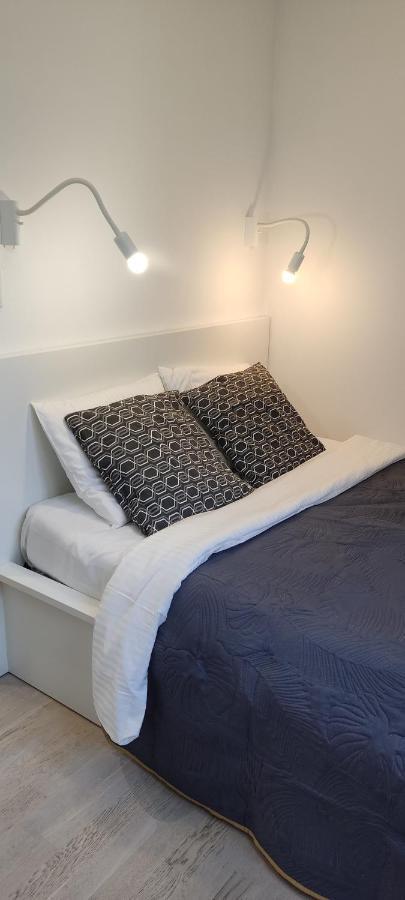 Be My Guest- Fontany Luxury Apartment Metro Wi-Fi Free Parking Zone 바르샤바 외부 사진